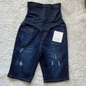 Vintage Violet Maternity Denim Shorts NWT Size Medium